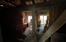 Casa de vanzare, 158 mp, zona Ronat