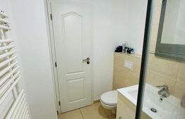 Apartament renovat-  2 camere transformate in 3, zona Bucovina