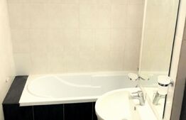 Apartament 3 dormitoare + balcon, 68 mp, zona Centrala