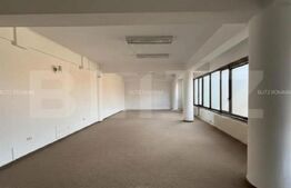 Spațiu Office 100 mp – Etaj superior – Zona Punctele Cardinale