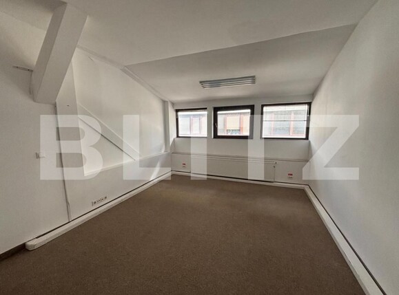 Spațiu birouri de închiriat Punctele Cardinale - 188905SIB | BLITZ Timișoara | Poza4