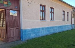 Casă spațioasă la sat SINTESTI, cu 6 camere, curte generoasă și grădină 