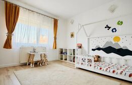 Apartament 4 camere, 95 mp utili, Shopping City 