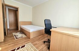 Apartament 3 camere, 74 mp, Decomandat