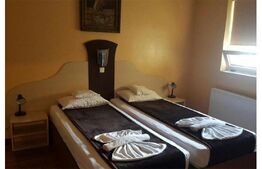 Pensiune de vanzare, 450 mp, zona Dorobantilor 