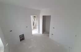 Casa tip duplex 3 dormitoare Mosnita Noua