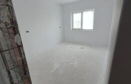 Casa tip duplex 3 dormitoare Mosnita Noua