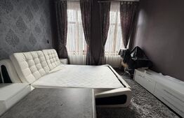 Cladire 4 apartamente de vanzare, 280 mp, zona Piata Traian