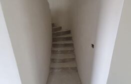 Casa tip duplex 3 dormitoare Mosnita Noua