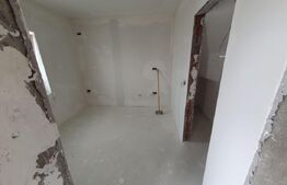 Casa tip duplex 3 dormitoare Mosnita Noua