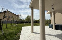 Casa/Vila Dumbravita