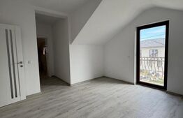 Casa Indivuala de vanzare-5 camere-4 bai-toate utilitatile.