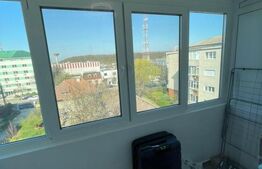 Apartament 3 camere, 62 mp, zona Lipovei 
