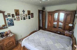 Apartament 3 camere, Decomandat, zona Circumvalatiunii