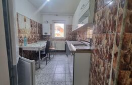 Apartament 3 camere, 56 mp, zona Lipovei