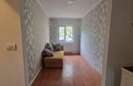 Apartament 3 camere, 56 mp, zona Lipovei