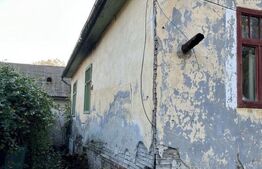 Teren Buziaș, lângă parc