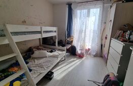 Apartament 3 camere, 2 balcoane, 58 mp, zona Soarelui