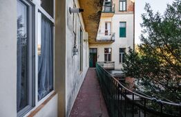 Cladire istorica, 175mp-5 camere, etaj 1,  1538Euro/ mp ,  zona Sinaia