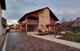 Vand casa in Darova 