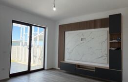 Casa de inchiriat- 4 camere - doua băi-prima inchiriere