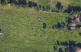 Teren și casa de vanzare, 6263 mp, zona Plopi 