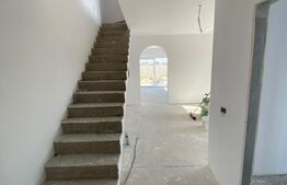 Duplex modern 5 camere, 130 mp utili, finisaje premium, Moșnița Veche