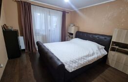 Apartament 3 camere, 65 mp, zona Lipovei