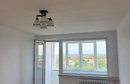 Apartament trei camere, 70 mp, zona Sagului
