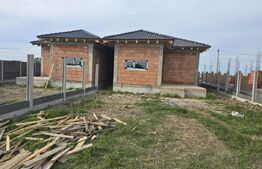 Duplex parter zona centrala Mosnita Noua