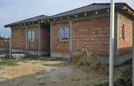 Duplex parter zona centrala Mosnita Noua