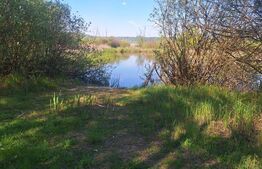 Teren de vânzare 1.600 mp cu deschidere la lac – zona Lacul Surduc