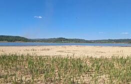 Teren de vânzare 1.600 mp cu deschidere la lac – zona Lacul Surduc
