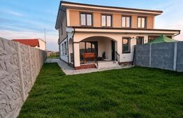 Casa în stil mediteranean, tip Duplex, calea Torontalului