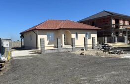 Casa individuala 4 camere, 95 mp, zona Sag