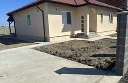 Casa individuala 4 camere, 95 mp, zona Sag