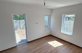 Duplex pe parter, 72 mp, zona Ianova