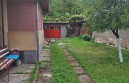 Casa 4 camere, 110 mp, zona Nadrag