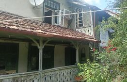 Casa de vanzare, 460 mp, 17 camere, zona Buzias 