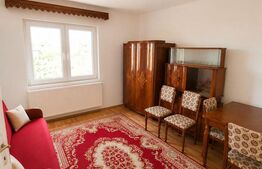 Proprietate 160 mp utili, 1.046 mp teren, centrul din Moșnița Veche