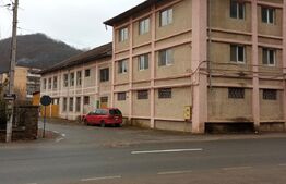 Spital de vanzare, 3000 mp, zona Nadrag