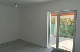 Casă tip duplex 3 camere, 77 mp utili, 180 mp teren, zona Sanandrei