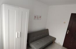 Apartament 3 camere, 40 mp, zona Sagului