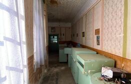 Casa de vanzare, 100 mp, teren 2993 mp, zona Dragsina