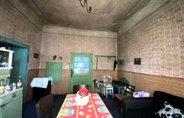 Casa de vanzare, 100 mp, teren 2993 mp, zona Dragsina