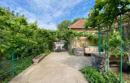 Casa 5 camere, 148 mp, teren 900 mp, front 15.5m, zona Ciarda Rosie 