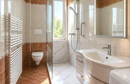 Apartament de vanzare, 69 mp, zona Centrala ,cu parcare