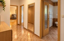 Apartament de vanzare, 69 mp, zona Centrala ,cu parcare