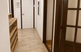 Apartament 3 camere, la mansardă intrare separată, 50 mp