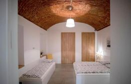 Clădire de patrimoniu din secolului  XIX, de vanzare, zona Fabric - COMISION 0
